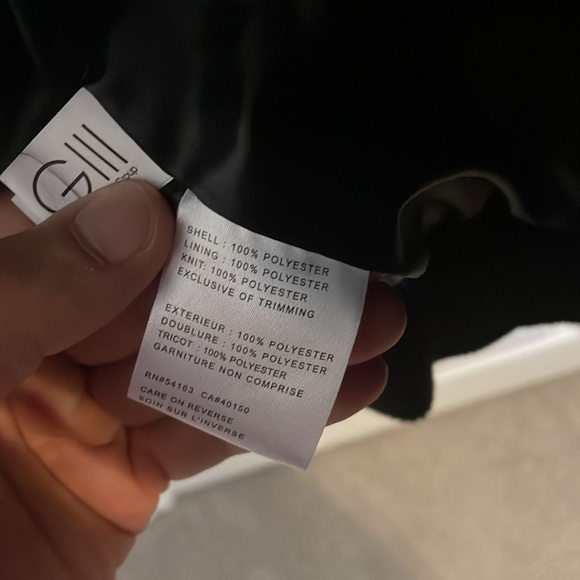 Starter Raptors Jacket Size Medium (never worn) - Picture 7 of 7